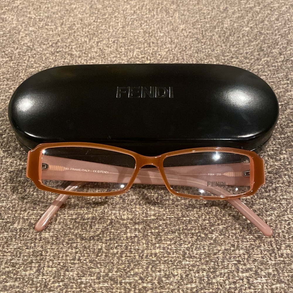 NWOT Women’s Fendi Eyeglasses